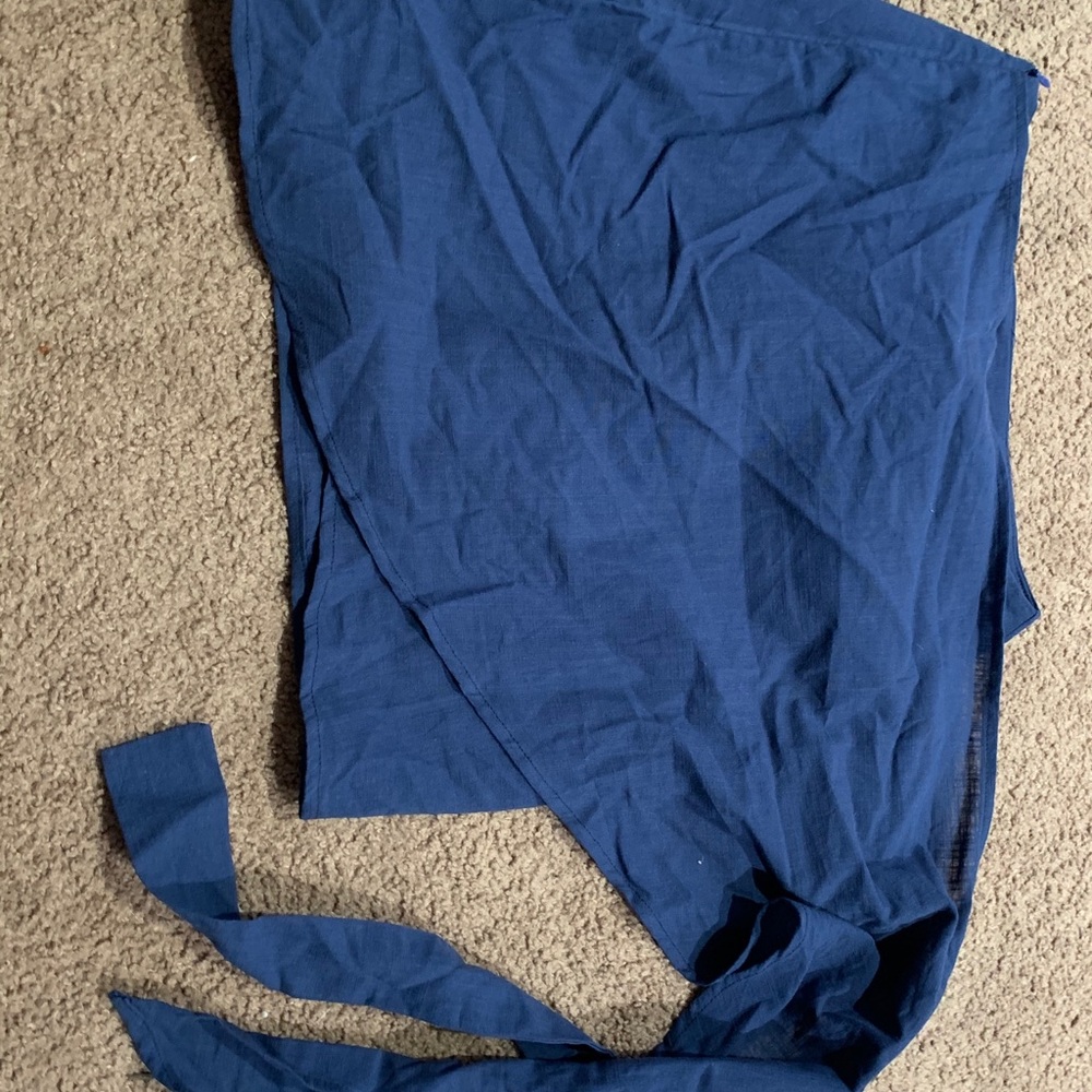 Clothes - Picture 11 of 16